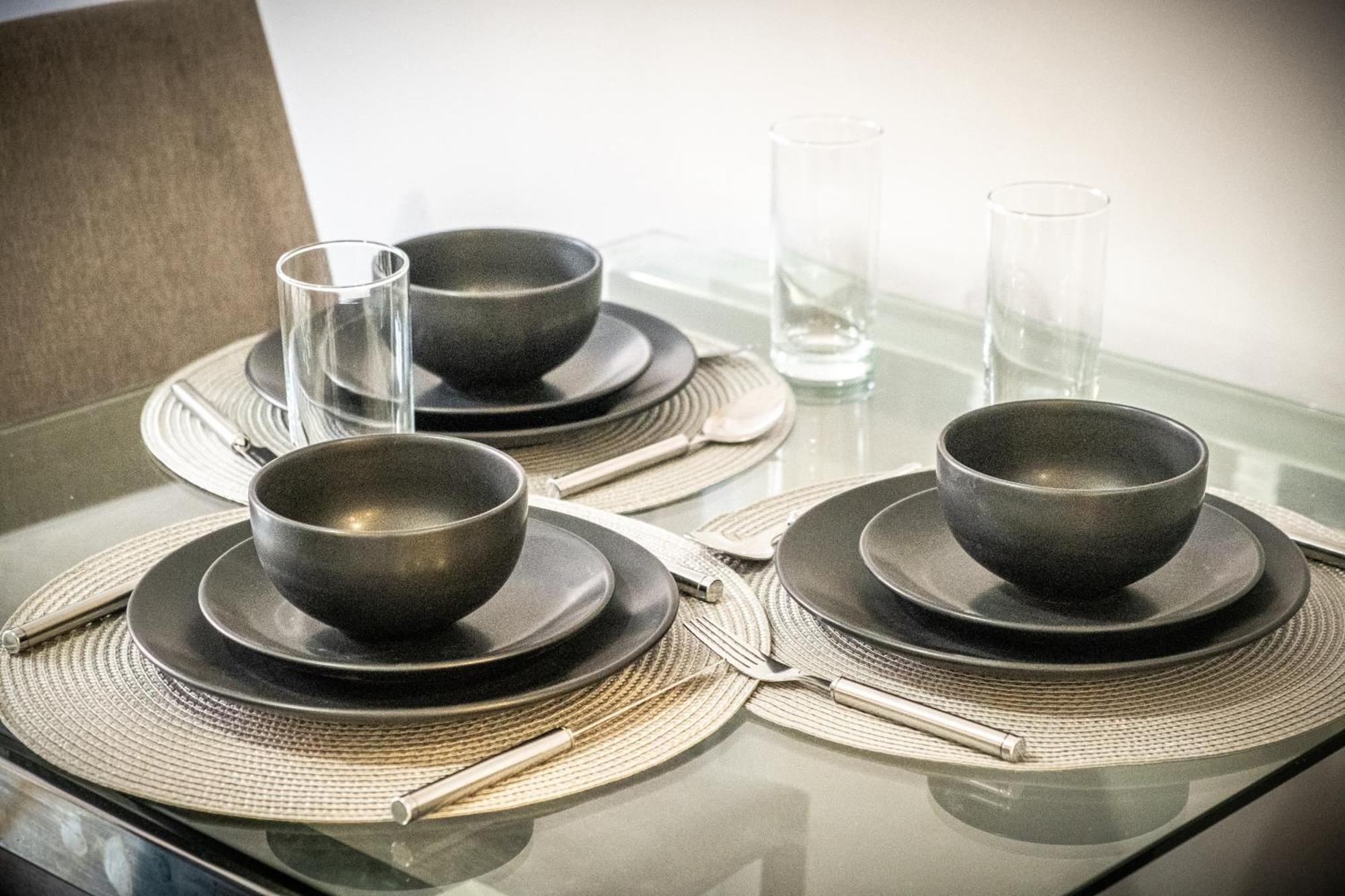 City Centre Emerald Escape - Sleeps-6, 2Beds & 2Baths , Netflix , Free Internet Бирмингем Экстерьер фото